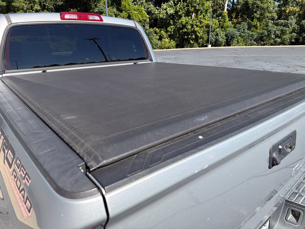 Used 2017 Toyota Tundra SR5 w/ SR5 Upgrade Package RWD image 24