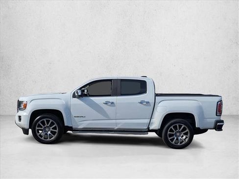 Used 2017 GMC Canyon Denali image 9