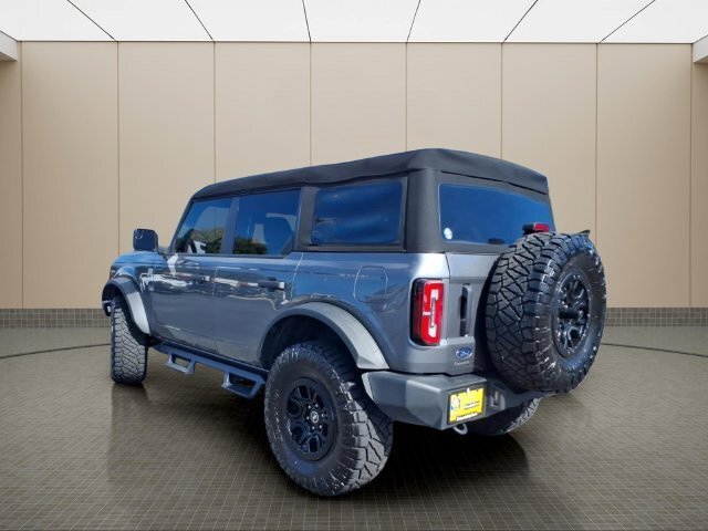 Used 2024 Ford Bronco Big Bend w/ Sasquatch Package AWD/4WD image 12