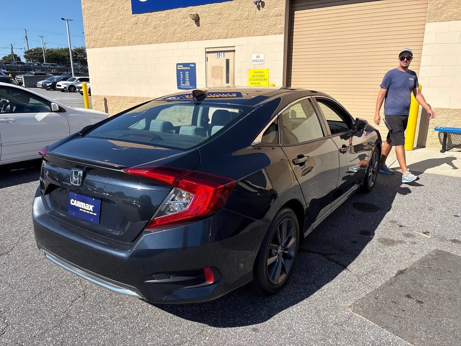 Used 2021 Honda Civic EX image 2