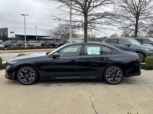 New 2026 BMW 540i xDrive w/ M Sport Package image 2