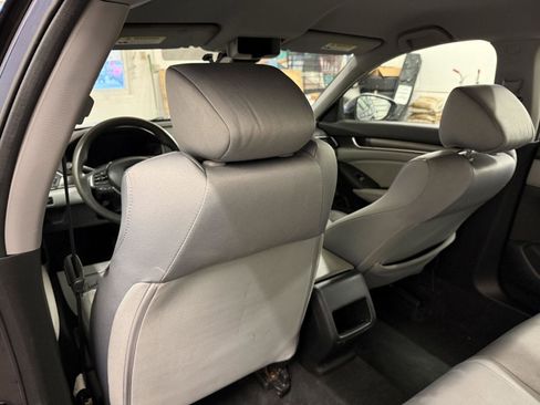 Used 2020 Honda Accord LX image 21