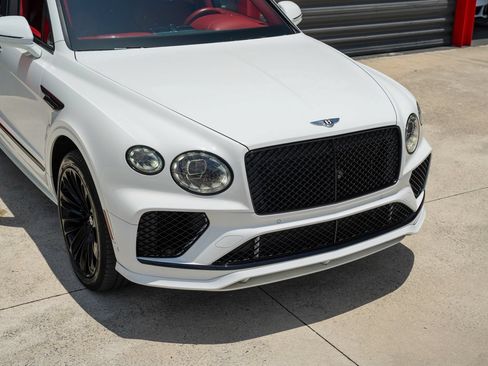 Used 2022 Bentley Bentayga Speed AWD/4WD image 8