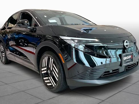 New 2026 Nissan Leaf SV+ w/ Illuminated Package image 2