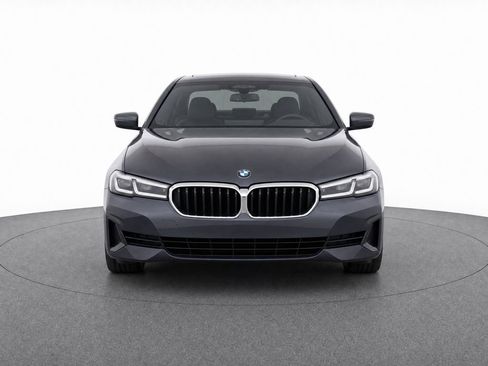 Used 2023 BMW 530i w/ Premium Package RWD image 8