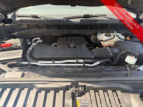 Used 2022 Chevrolet Silverado 1500 LT w/ Protection Package AWD/4WD image 25