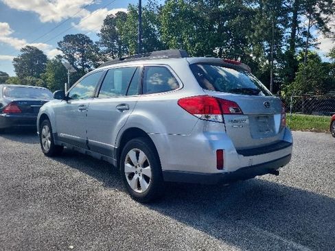 Used 2012 Subaru Outback 2.5i AWD/4WD image 3