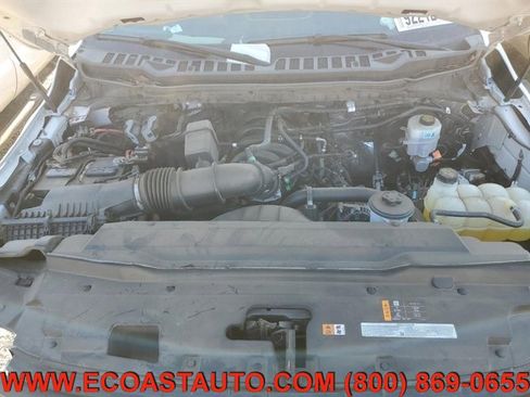 Used 2023 Ford F250 XL w/ XL Chrome Package image 11