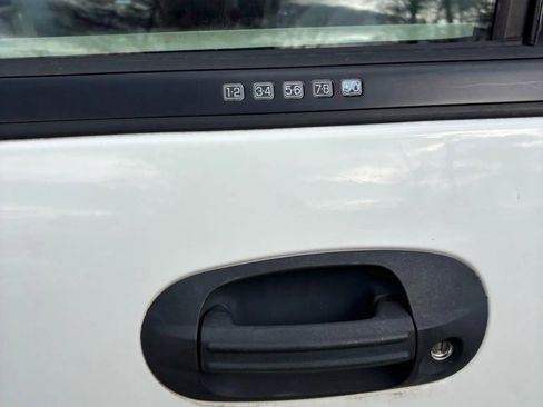 Used 2008 Ford Expedition XLT image 34