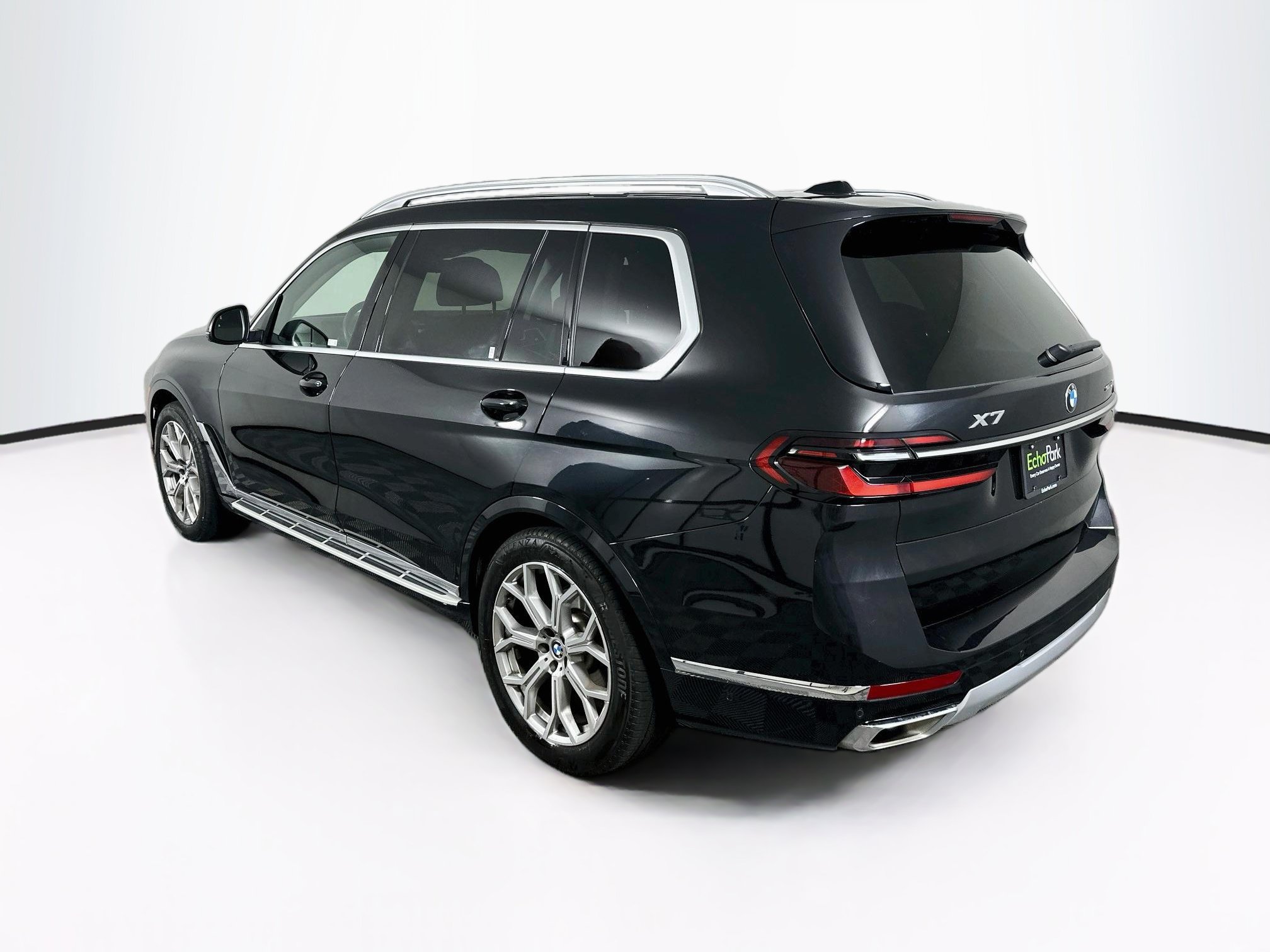 Used 2025 BMW X7 xDrive40i AWD/4WD image 5