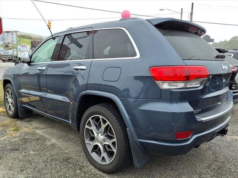 Used 2020 Jeep Grand Cherokee Overland w/ Trailer Tow Group IV image 5