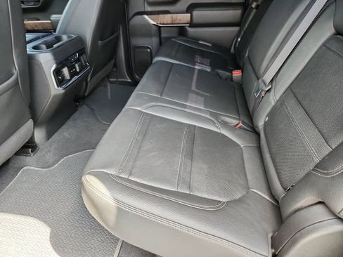 Used 2020 GMC Sierra 1500 Denali w/ Denali Ultimate Package AWD/4WD image 17