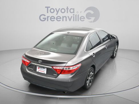 Used 2015 Toyota Camry XSE w/ Moonroof Package image 23