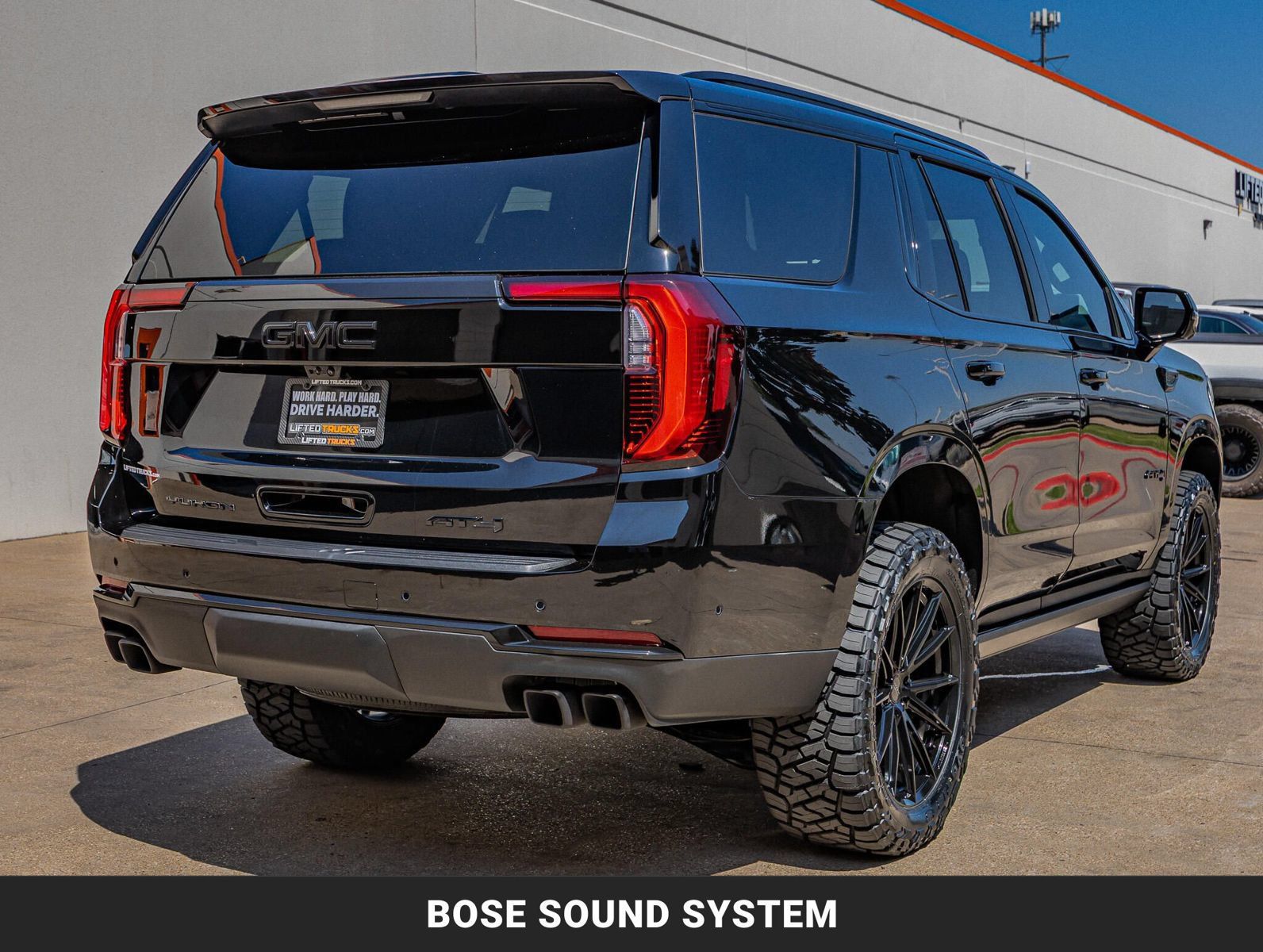 Used 2026 GMC Yukon AT4 w/ AT4 Premium Plus Package AWD/4WD image 10