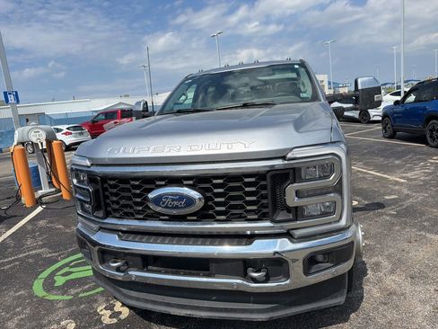 Used 2024 Ford F350 Lariat w/ Lariat Ultimate Package AWD/4WD image 6