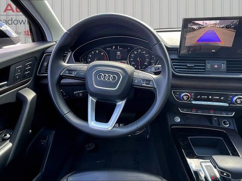 Used 2023 Audi Q5 2.0T Premium w/ Convenience Package AWD/4WD image 8