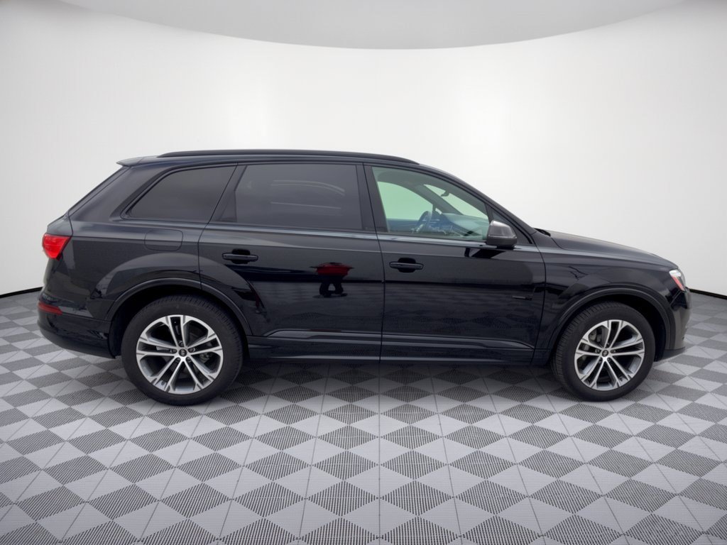 Certified 2026 Audi Q7 2.0T Premium w/ Convenience Plus Package AWD/4WD image 8