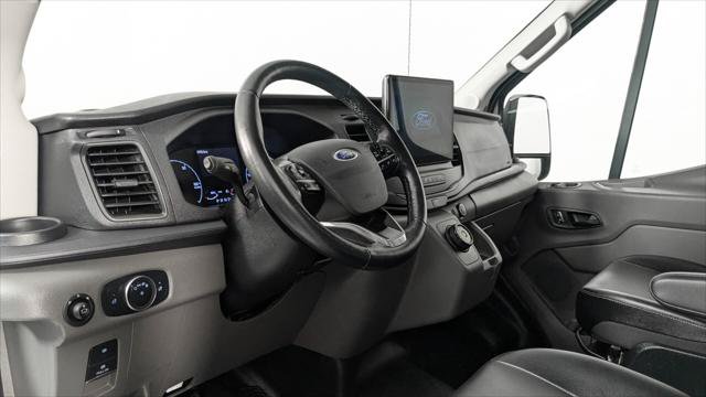Used 2023 Ford E-Transit Medium Roof RWD image 21