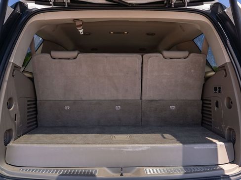 Used 2016 Chevrolet Tahoe LTZ AWD/4WD image 14