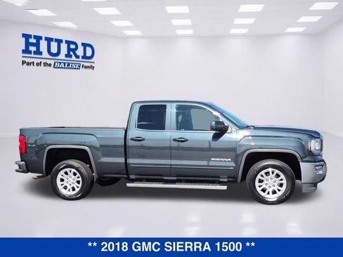 Used 2018 GMC Sierra 1500 SLE w/ SLE Value Package AWD/4WD image 2