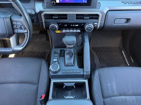 Used 2024 Toyota Tacoma SR5 w/ SR5 Upgrade Package image 10