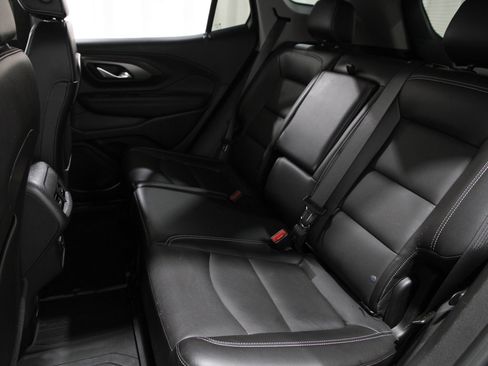 Certified 2022 GMC Terrain SLT w/ Infotainment Package II image 20