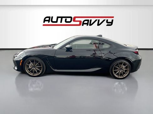 Used 2025 Subaru BRZ Limited w/ Popular Package 2 RWD image 4