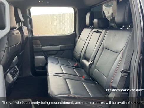 Used 2024 Ford F250 Lariat w/ FX4 Off-Road Package AWD/4WD image 12