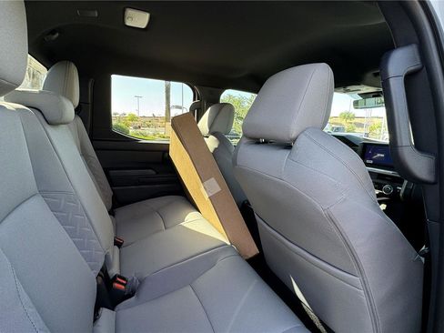 New 2025 Toyota Tacoma SR5 image 9