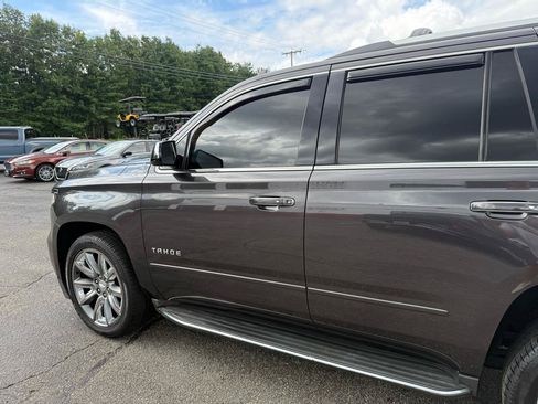 Used 2015 Chevrolet Tahoe LTZ AWD/4WD image 7