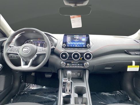 New 2025 Nissan Sentra SR w/ Lighting Package image 5