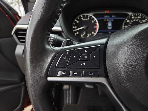 Used 2022 Nissan Altima 2.5 SR image 22