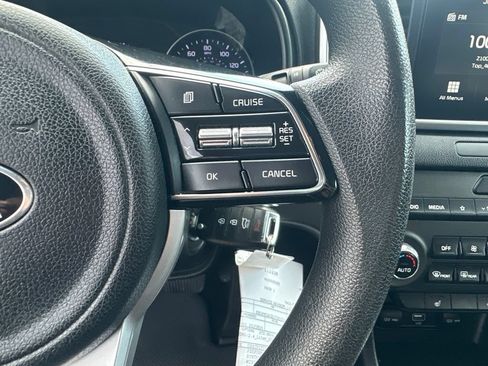 Used 2020 Kia Sportage LX w/ LX Popular Package AWD/4WD image 19