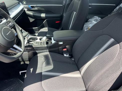 New 2026 Hyundai Sonata SE FWD image 18