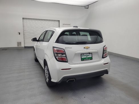 Used 2017 Chevrolet Sonic LT image 6
