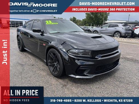 Used 2023 Dodge Charger Scat Pack RWD image 1