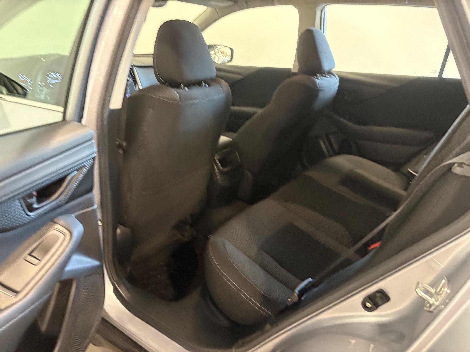 Used 2021 Subaru Outback AWD/4WD image 32