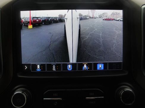 Used 2020 Chevrolet Silverado 2500 High Country w/ Technology Package AWD/4WD image 29