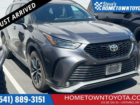 Used 2021 Toyota Highlander XSE AWD/4WD image 1