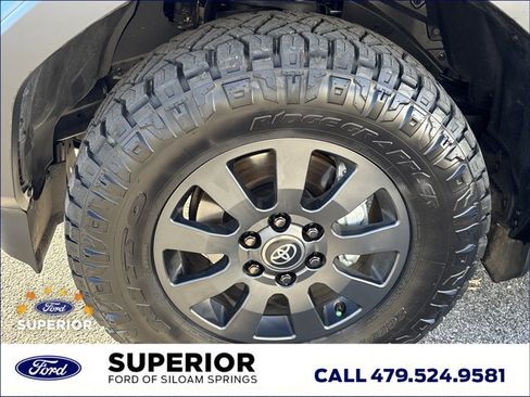 Used 2025 Toyota Land Cruiser image 15