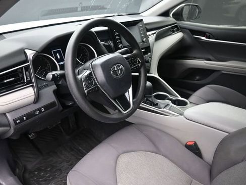 Used 2022 Toyota Camry LE FWD image 18