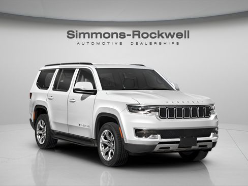 Used 2023 Jeep Wagoneer 4WD w/ Premium Group I image 14