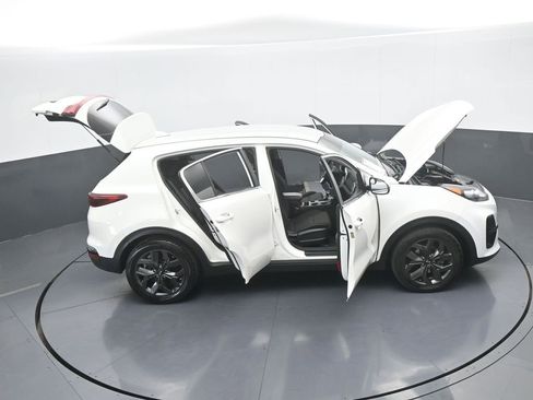 Used 2022 Kia Sportage LX w/ LX FWD Value Edition Package image 58