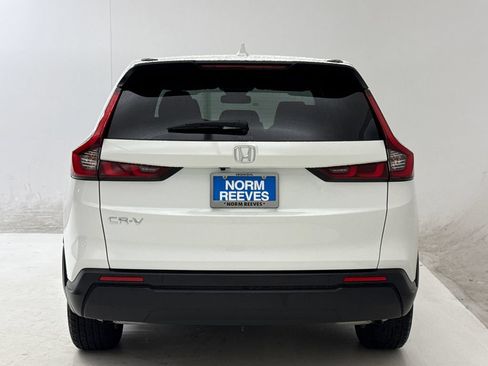Certified 2024 Honda CR-V EX image 8