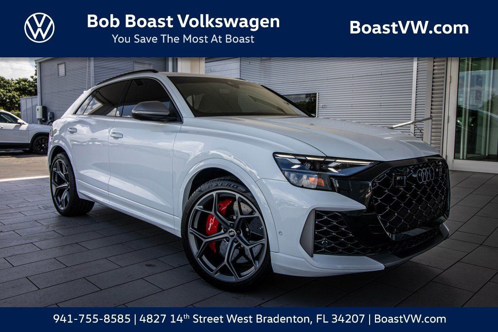 Used 2025 Audi RS Q8 performance AWD/4WD image 1