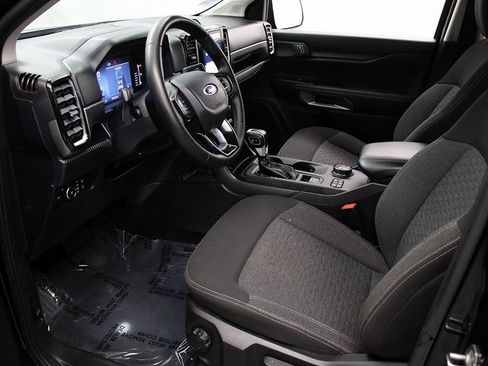 Used 2024 Ford Ranger XLT image 12