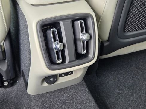 New 2026 Volvo XC40 B5 Plus w/ Protection Package Premier AWD/4WD image 15