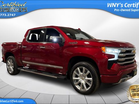 Used 2023 Chevrolet Silverado 1500 High Country w/ Technology Package AWD/4WD image 3