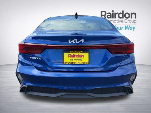 Certified 2023 Kia Forte LXS FWD image 6