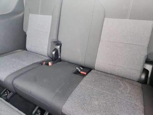 Used 2025 GMC Acadia Elevation image 29